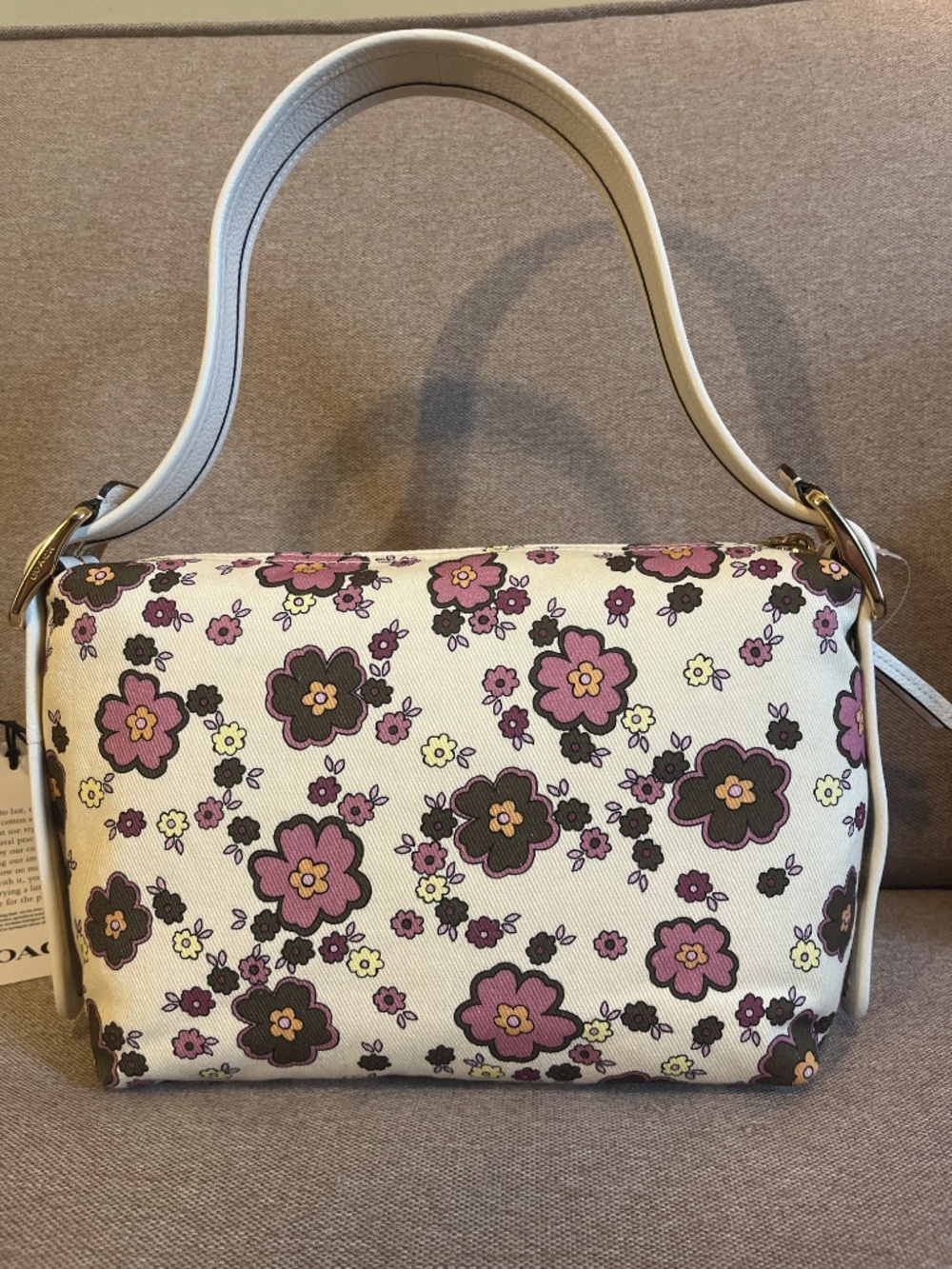 Coach cargo shoulder bag in floral print - Picture 9 of 14